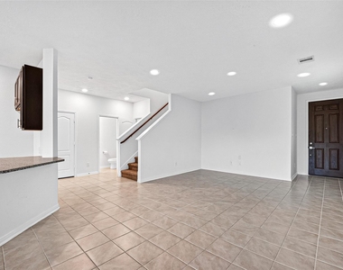 15723 Autumn Chicory Drive - Photo Thumbnail 2