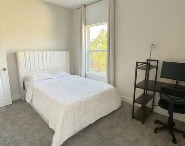 8419 Woodward Street - Photo Thumbnail 8