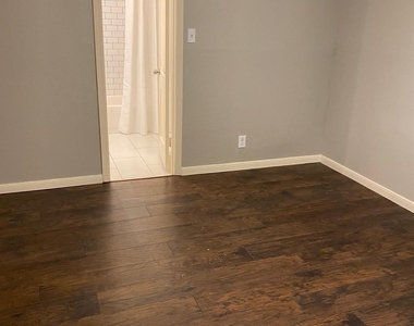 3502 Rosedale Street - Photo Thumbnail 7