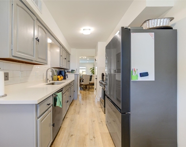 14409 Still Meadow Drive - Photo Thumbnail 8