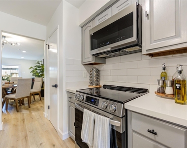 14409 Still Meadow Drive - Photo Thumbnail 11