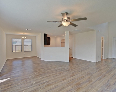 14429 Conifer Drive - Photo Thumbnail 4