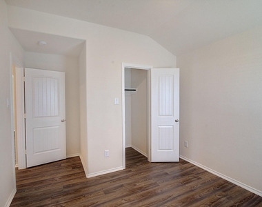 14429 Conifer Drive - Photo Thumbnail 15