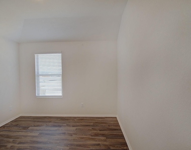 14429 Conifer Drive - Photo Thumbnail 14