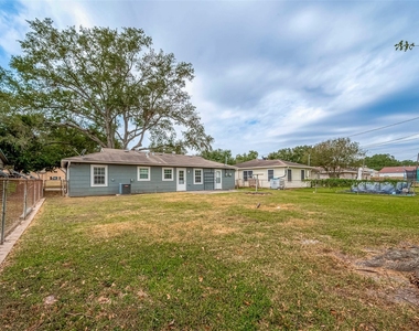 1513 George Street - Photo Thumbnail 32