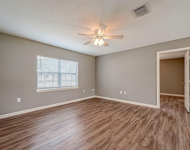 1513 George Street - Photo Thumbnail 8