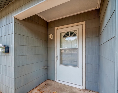 1513 George Street - Photo Thumbnail 6