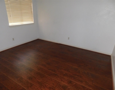 2754 Quarry Hill Road - Photo Thumbnail 42