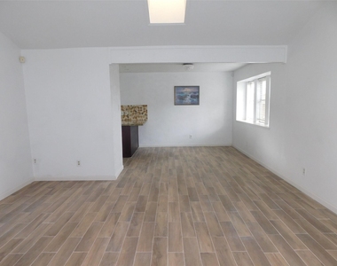 2754 Quarry Hill Road - Photo Thumbnail 27
