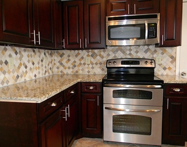 2754 Quarry Hill Road - Photo Thumbnail 5
