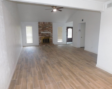 2754 Quarry Hill Road - Photo Thumbnail 30