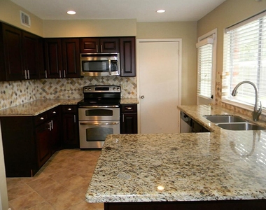 2754 Quarry Hill Road - Photo Thumbnail 7