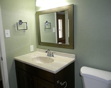 2754 Quarry Hill Road - Photo Thumbnail 10