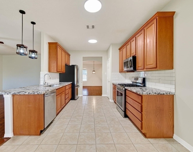 6118 N Fawnlake Drive - Photo Thumbnail 19