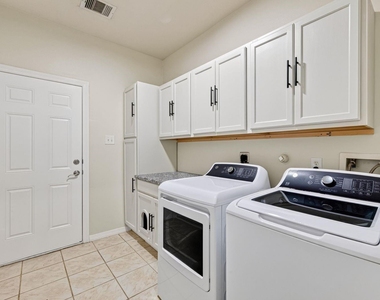 6118 N Fawnlake Drive - Photo Thumbnail 24