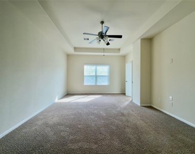 17035 Amarose Drive - Photo Thumbnail 18