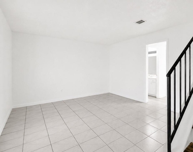 13517 Castilian Drive - Photo Thumbnail 2