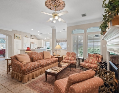 18 Pinery Ridge Place - Photo Thumbnail 22