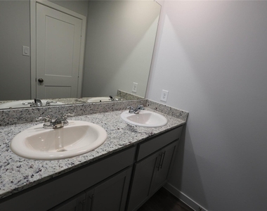 7807 Alset Drive - Photo Thumbnail 11