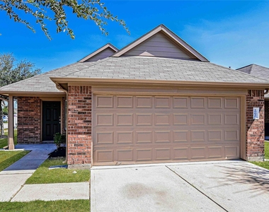 19046 Brescia Lane - Photo Thumbnail 2