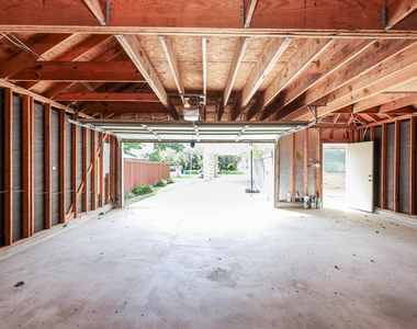 12128 Arroyo Verde Lane - Photo Thumbnail 19