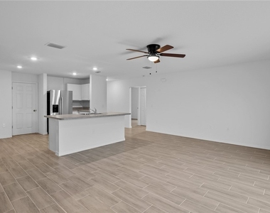 2123 Nw 24th Terrace - Photo Thumbnail 12