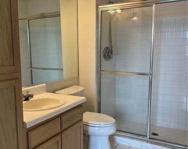 4650 Saint Croix Lane - Photo Thumbnail 8