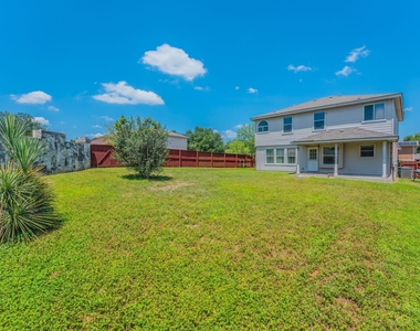 1339 Diamond Bluff - Photo Thumbnail 23