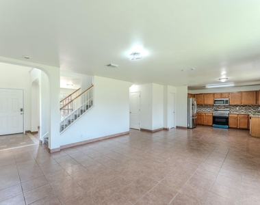 1339 Diamond Bluff - Photo Thumbnail 2