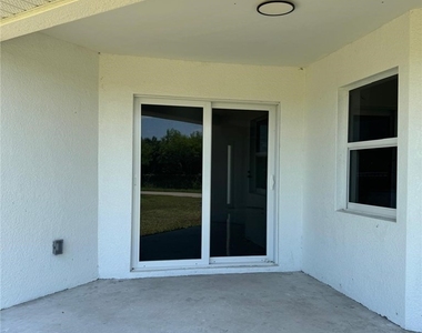 4677 Golfview Boulevard - Photo Thumbnail 18