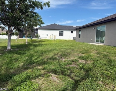1727 Nw 15th Street - Photo Thumbnail 17