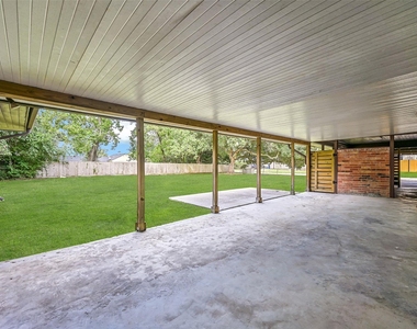 502 Misty Lane - Photo Thumbnail 29