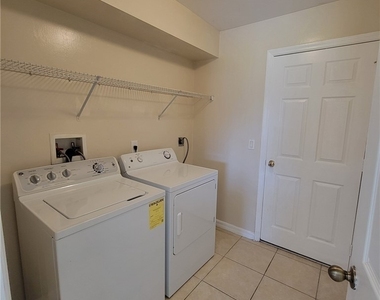 3001 1st Street Sw - Photo Thumbnail 7