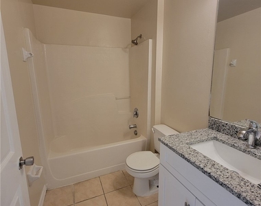 3001 1st Street Sw - Photo Thumbnail 5