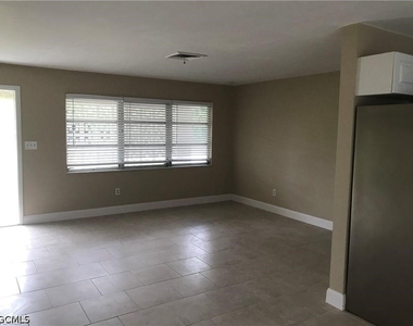 111 Highland Avenue - Photo Thumbnail 5