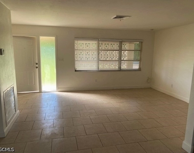 111 Highland Avenue - Photo Thumbnail 3