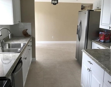 111 Highland Avenue - Photo Thumbnail 9