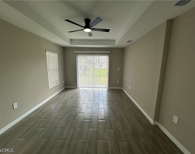 2014 Kismet Parkway W - Photo Thumbnail 6