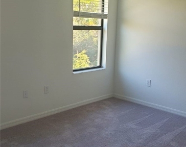 14237 Oviedo Place - Photo Thumbnail 10