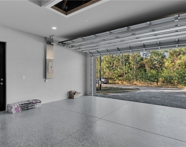1306 Beth Avenue N - Photo Thumbnail 38