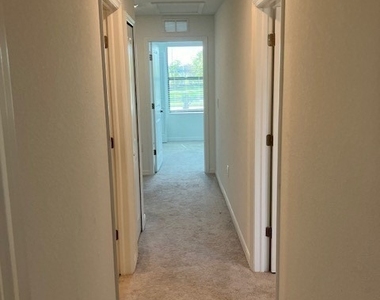 14309 Oviedo Place - Photo Thumbnail 13