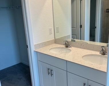 14309 Oviedo Place - Photo Thumbnail 8