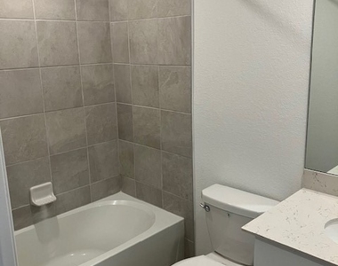 14309 Oviedo Place - Photo Thumbnail 11