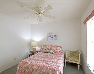 9627 Eaton Gardens Lane - Photo Thumbnail 36