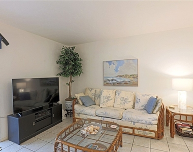 9627 Eaton Gardens Lane - Photo Thumbnail 13