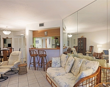 9627 Eaton Gardens Lane - Photo Thumbnail 14