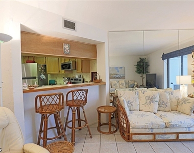 9627 Eaton Gardens Lane - Photo Thumbnail 11