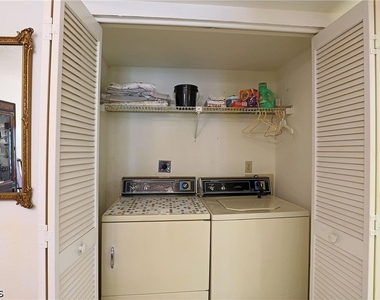9627 Eaton Gardens Lane - Photo Thumbnail 26