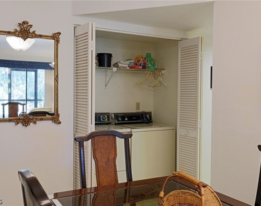 9627 Eaton Gardens Lane - Photo Thumbnail 5
