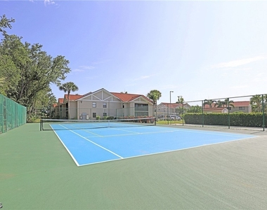 9627 Eaton Gardens Lane - Photo Thumbnail 25